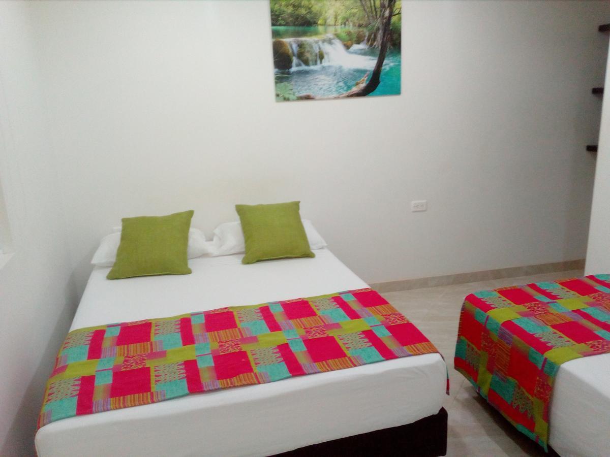 Hotel Oasis De La Tatacoa วิลญาเวียคา ภายนอก รูปภาพ