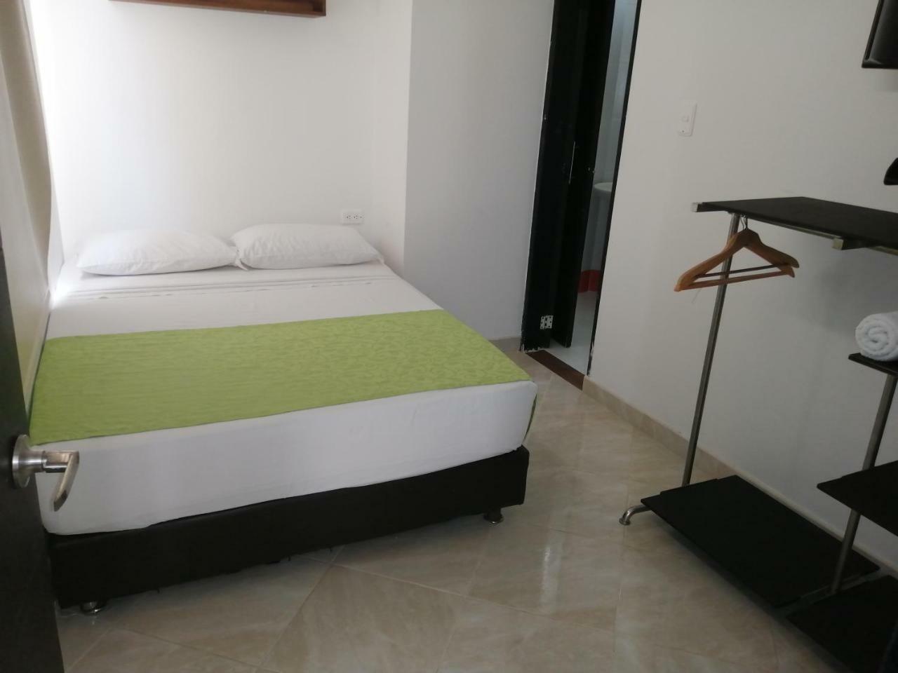 Hotel Oasis De La Tatacoa วิลญาเวียคา ภายนอก รูปภาพ