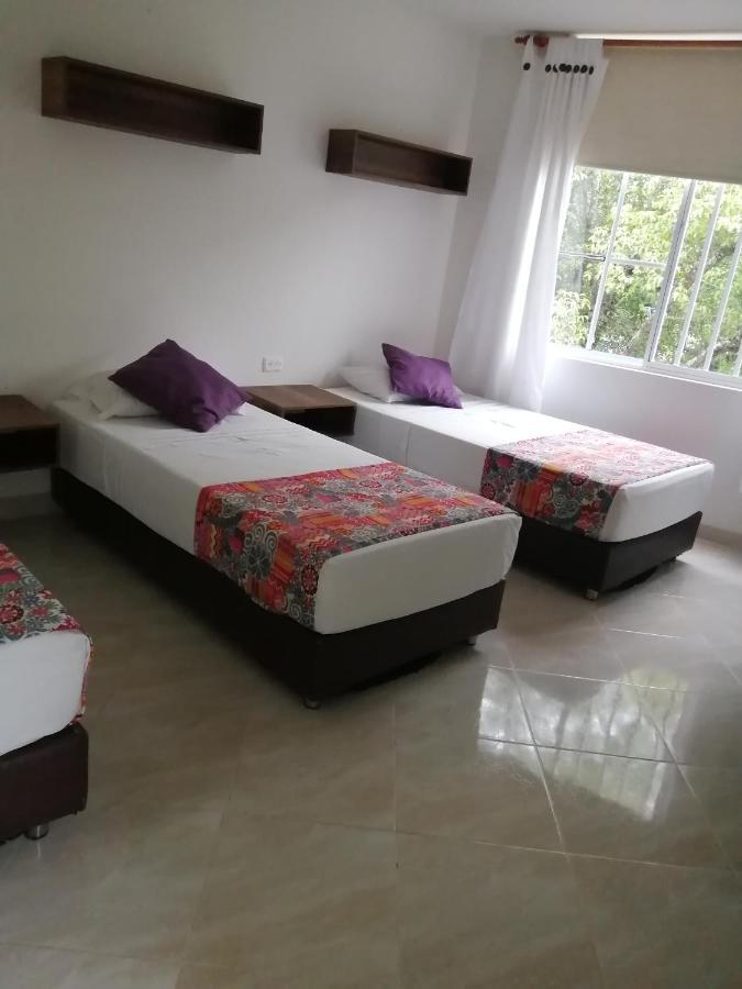 Hotel Oasis De La Tatacoa วิลญาเวียคา ภายนอก รูปภาพ